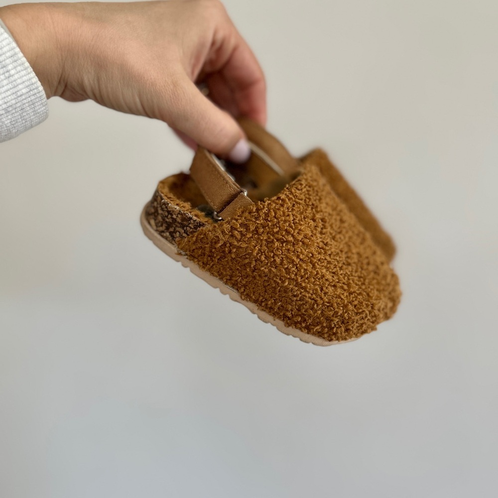 Cozy Sherpa clogs